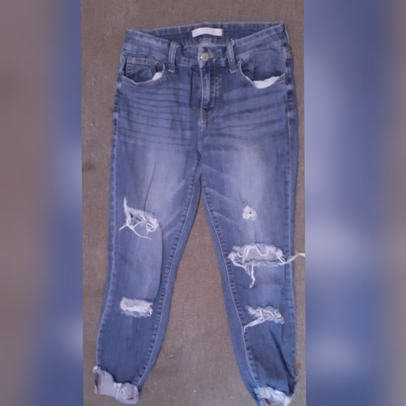 Distressed Willow Root - Picture 1 of 3